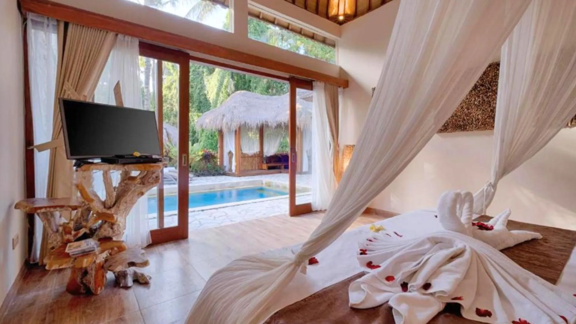 Vishwa 4 Bedroom Private Pool Villa Zn83 Ubud